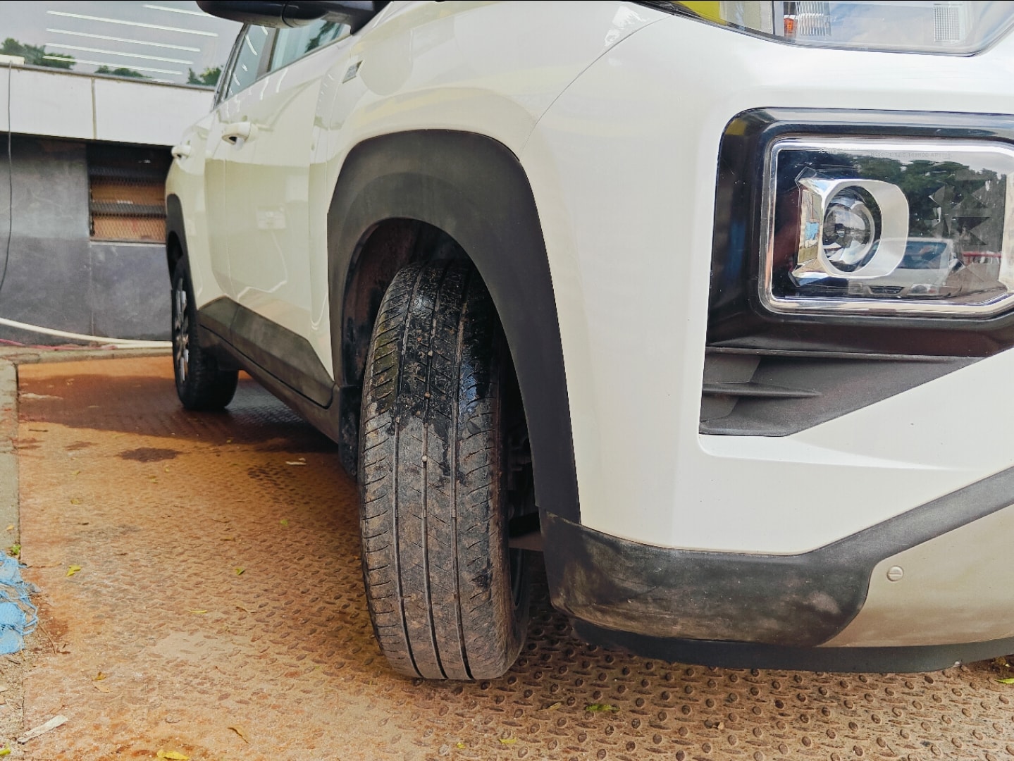 Exter image 9 Exter image 9