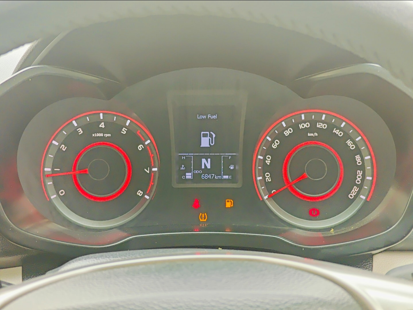 XUV300 image 11 XUV300 image 11