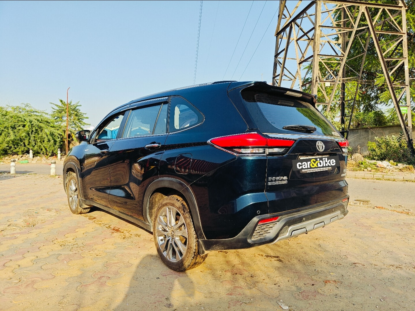 Innova Hycross image 3 Innova Hycross image 3