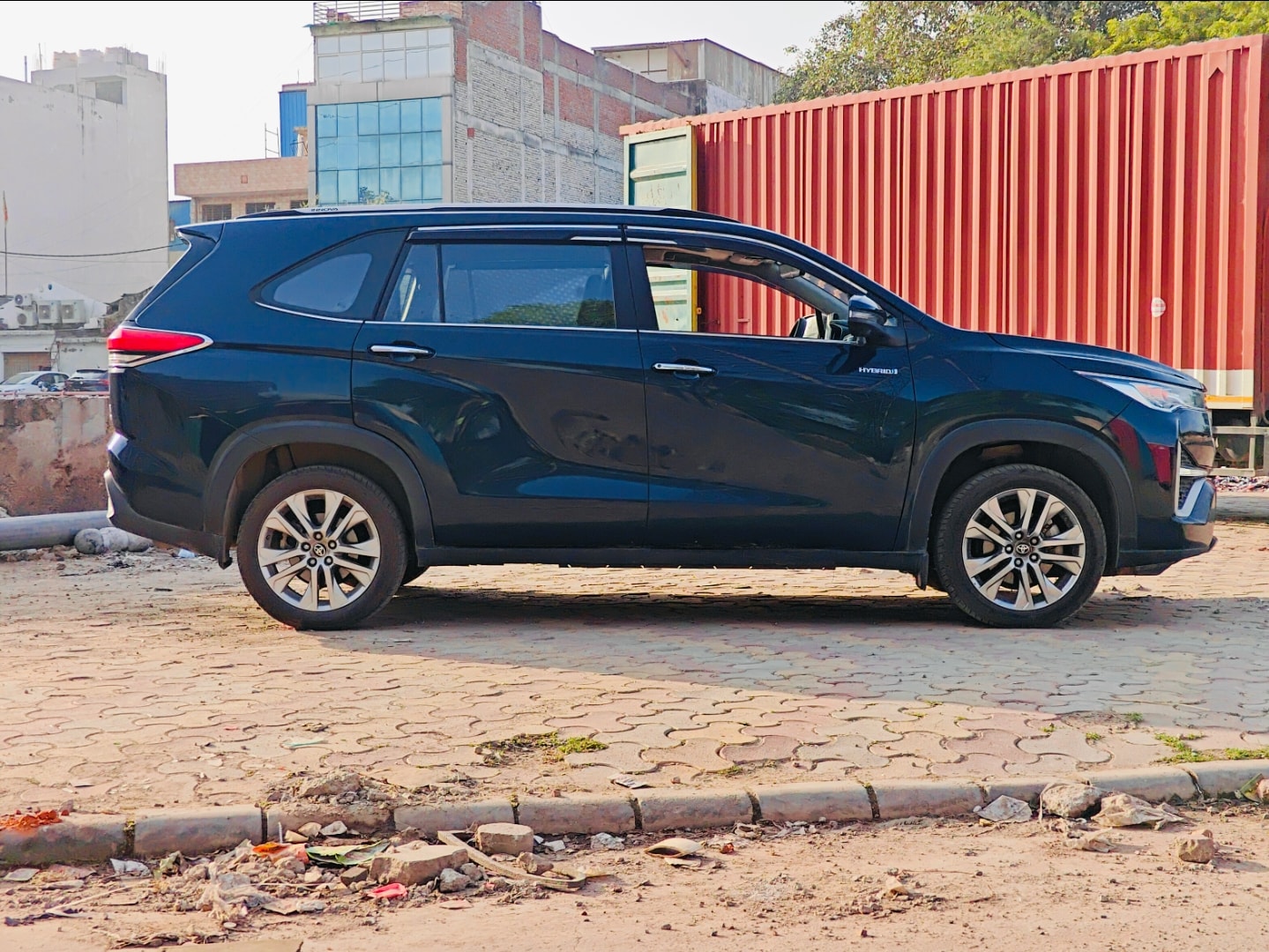 Innova Hycross image 6 Innova Hycross image 6