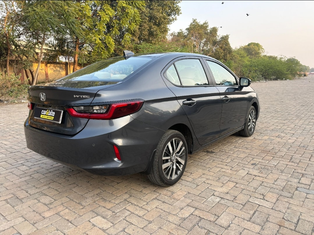 City image 3 City image 3