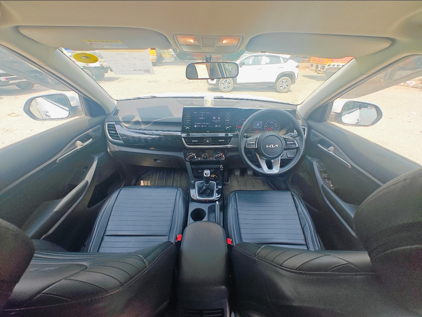 Seltos image 12 Seltos image 12