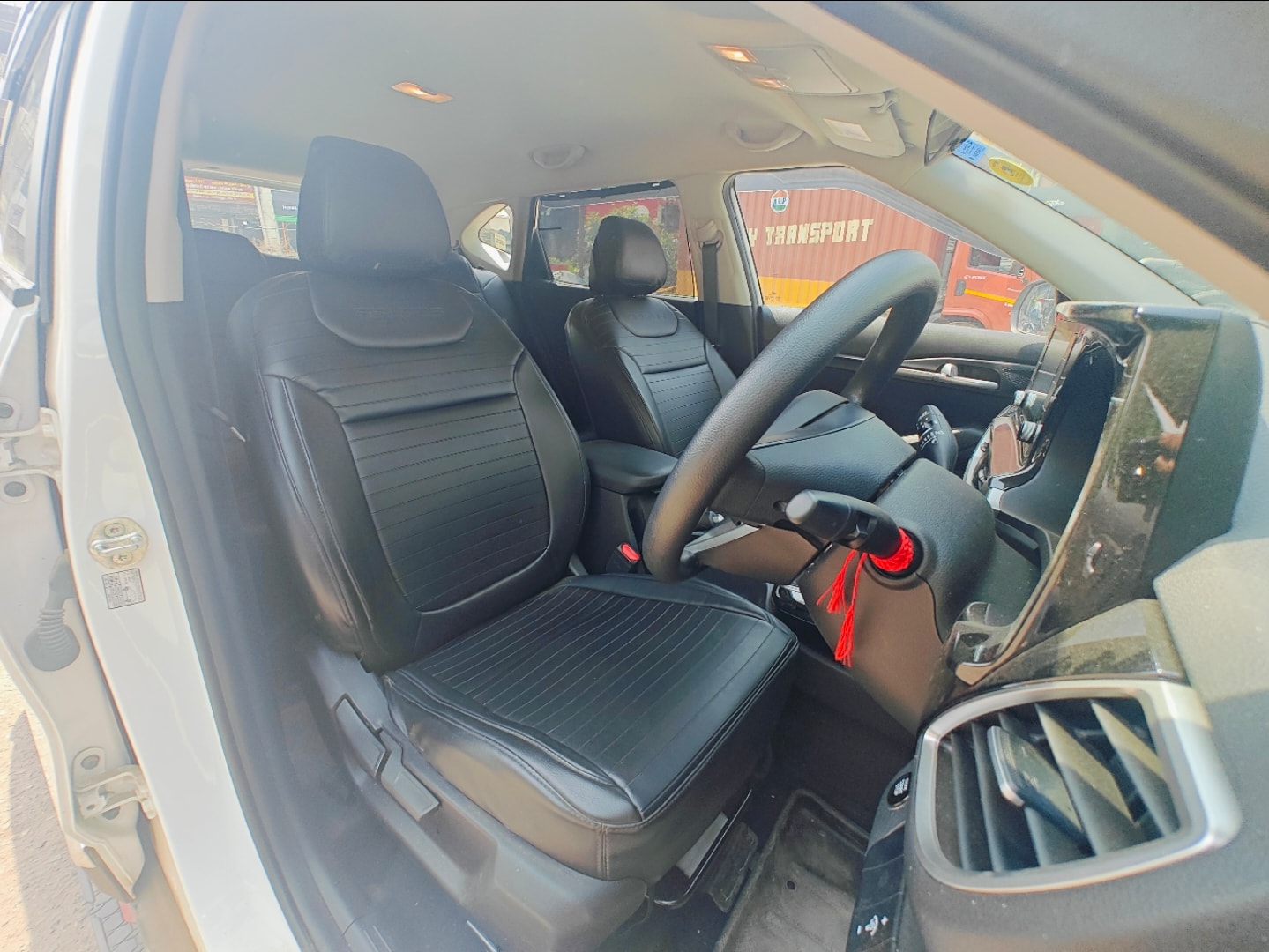 Seltos image 14 Seltos image 14