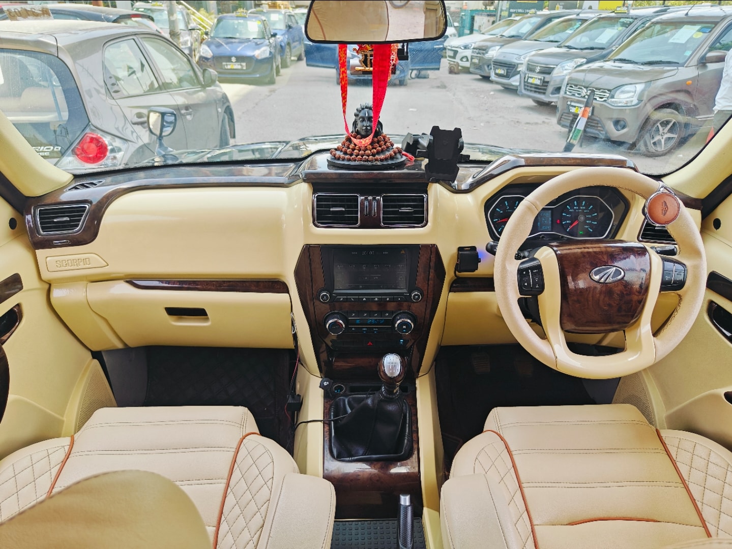 Scorpio image 10 Scorpio image 10