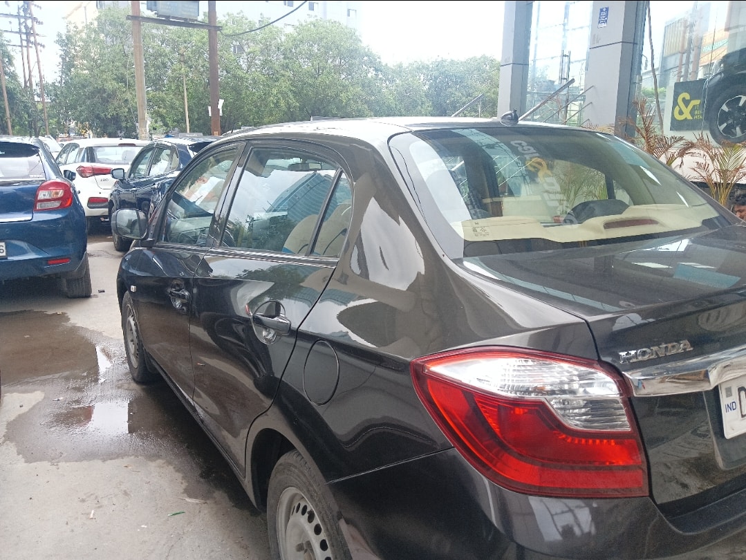 Amaze image 4 Amaze image 4