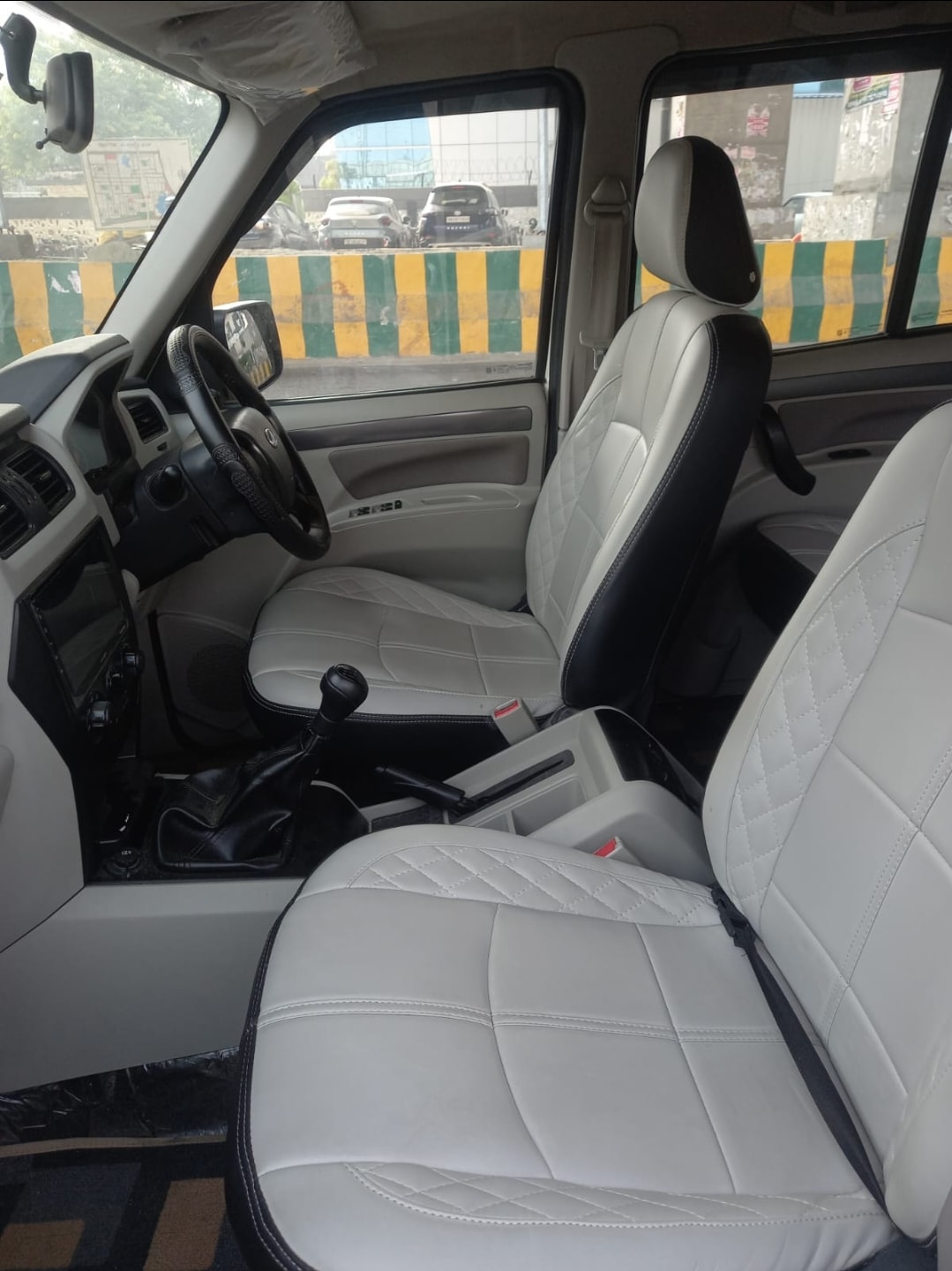 Scorpio image 16 Scorpio image 16