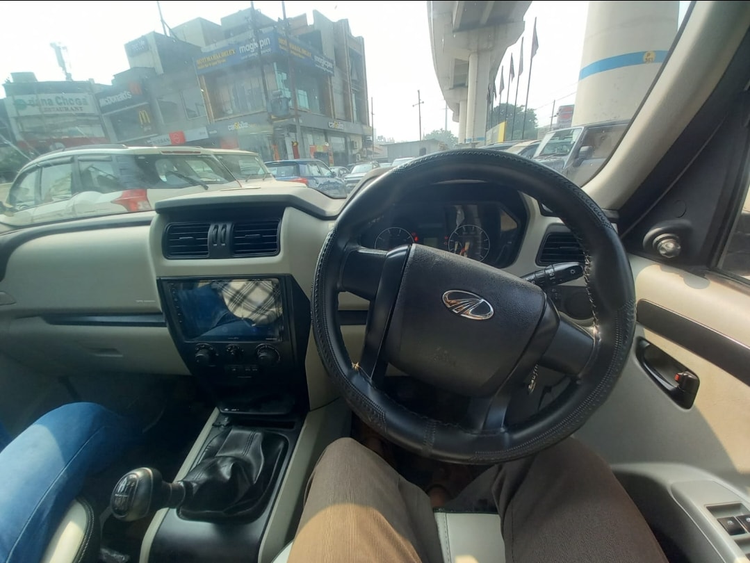 Scorpio image 13 Scorpio image 13