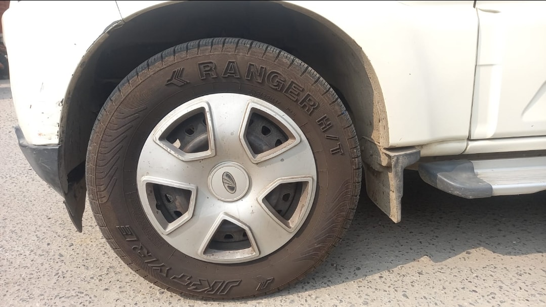 Scorpio image 9 Scorpio image 9