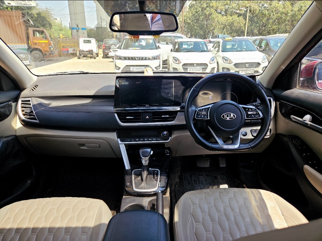 Seltos image 12 Seltos image 12