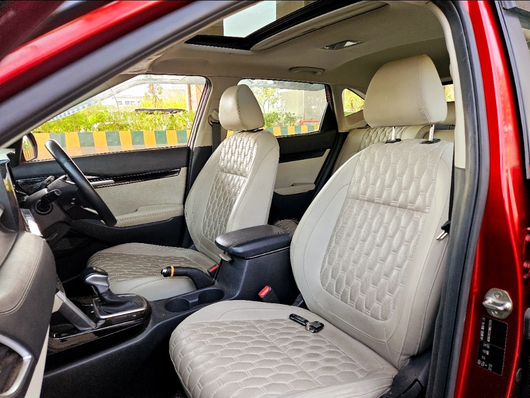 Seltos image 14 Seltos image 14