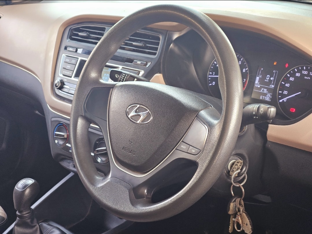 Elite i20 image 12 Elite i20 image 12