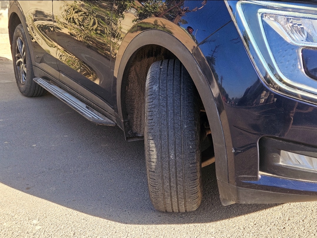 XUV700 image 7 XUV700 image 7