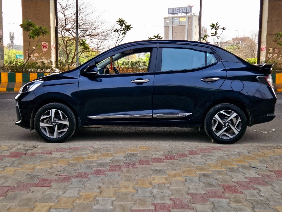 Aura image 2 Aura image 2