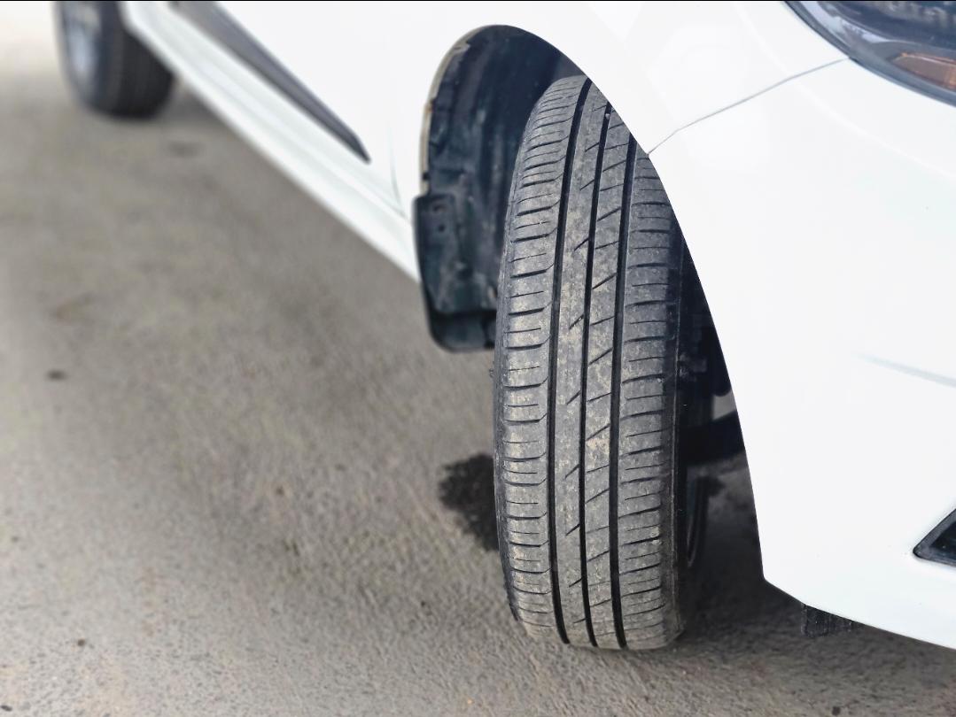 यूज़्ड 2018 टाटा टीगोर, Noida New Delhi 8 यूज़्ड 2018 टाटा टीगोर, Noida New Delhi 8