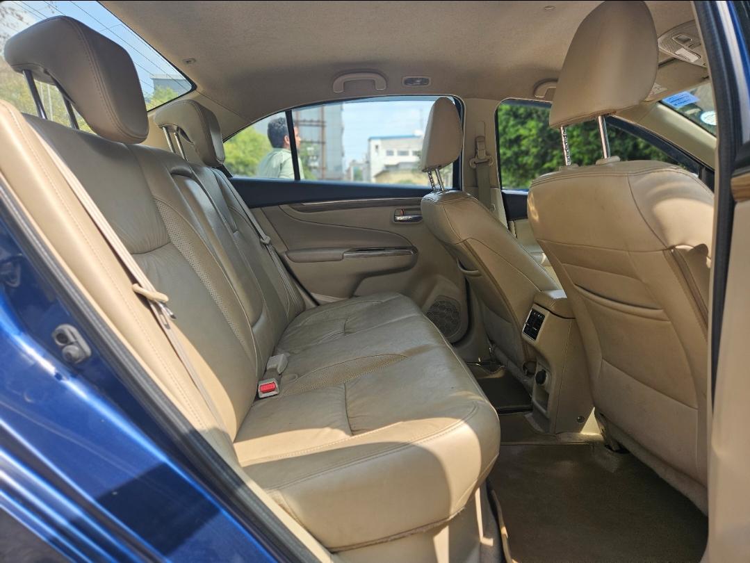 यूज़्ड 2018 मारुति सुजुकी सियाज़, Noida New Delhi 16 यूज़्ड 2018 मारुति सुजुकी सियाज़, Noida New Delhi 16