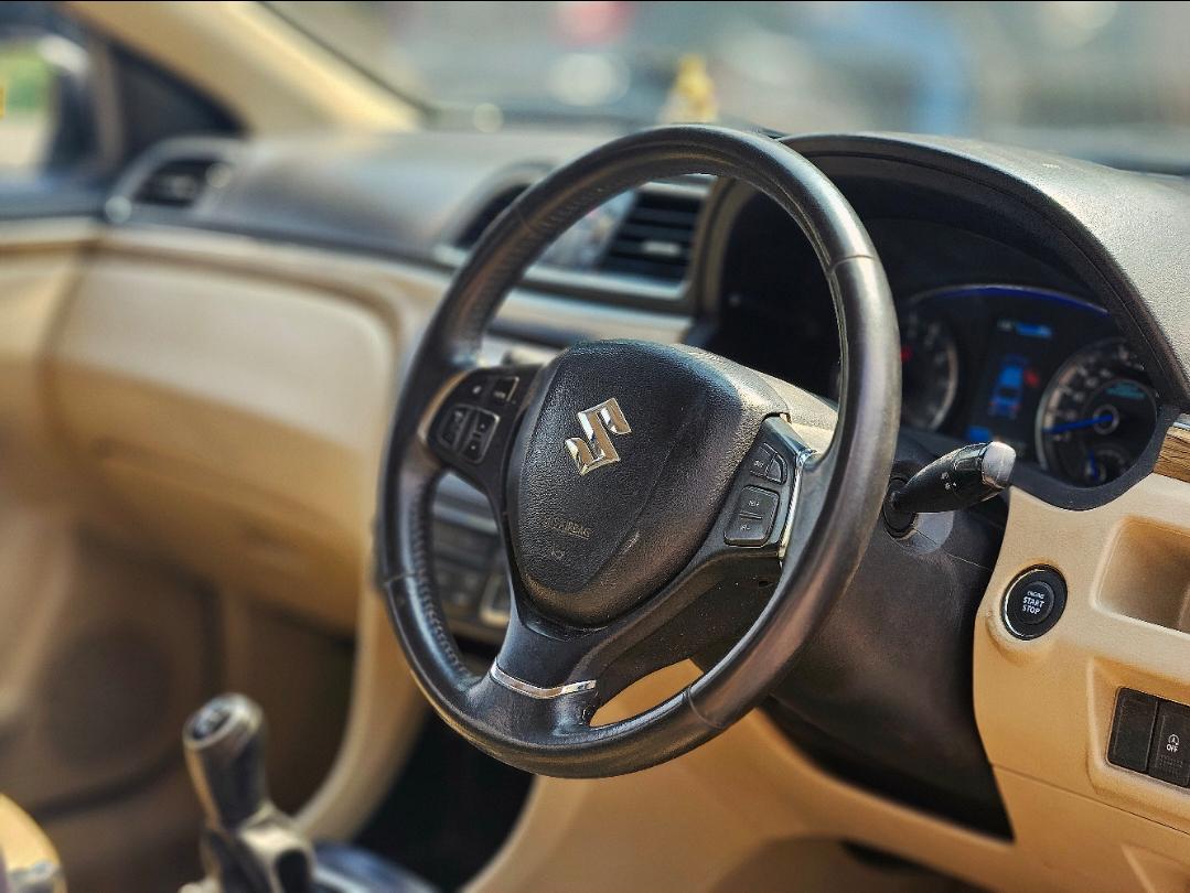 यूज़्ड 2018 मारुति सुजुकी सियाज़, Noida New Delhi 12 यूज़्ड 2018 मारुति सुजुकी सियाज़, Noida New Delhi 12