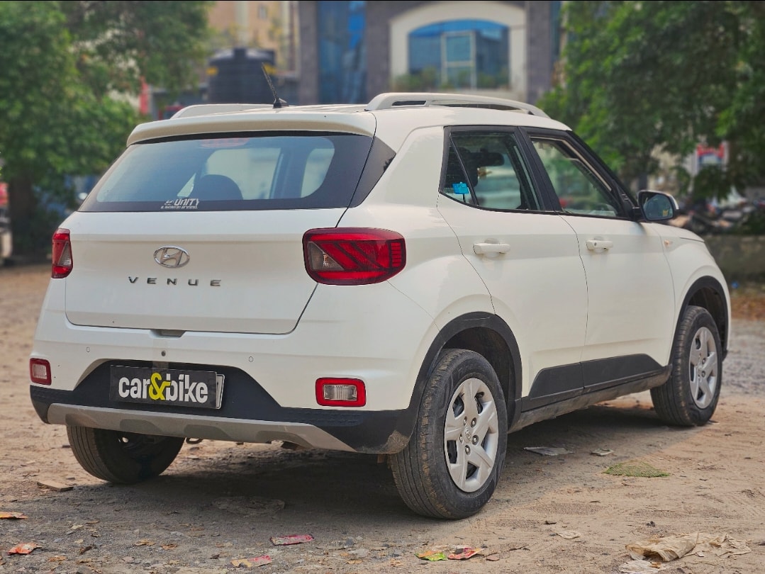 Used 2020 Hyundai Venue Used 2020 Hyundai Venue