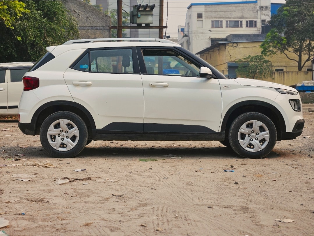 Used 2020 Hyundai Venue Used 2020 Hyundai Venue