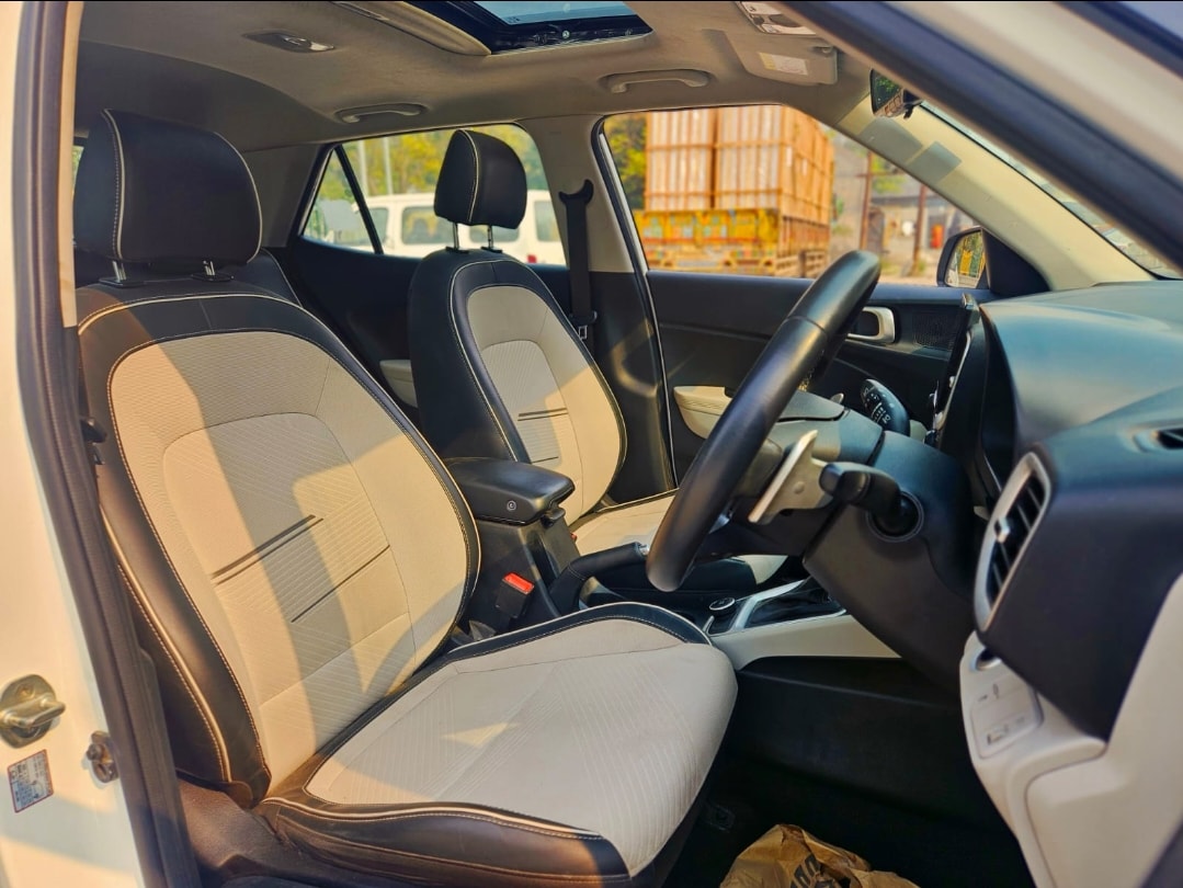 Used 2022 Hyundai Venue Used 2022 Hyundai Venue