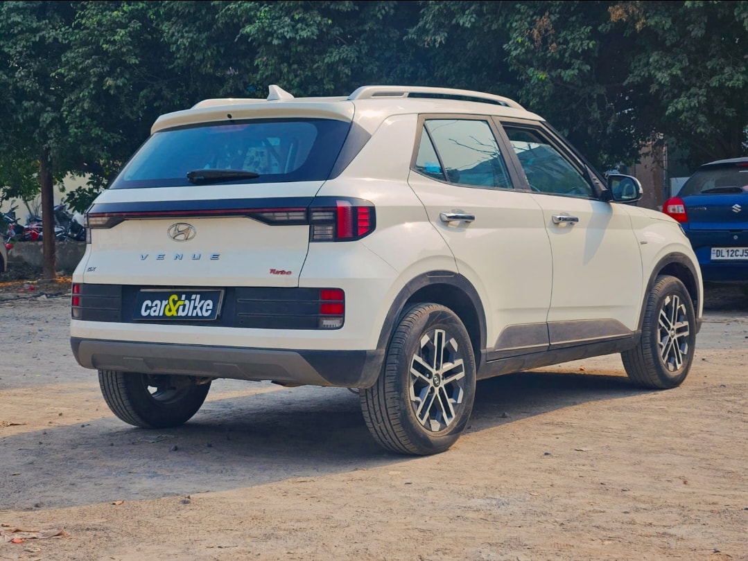 Used 2022 Hyundai Venue Used 2022 Hyundai Venue