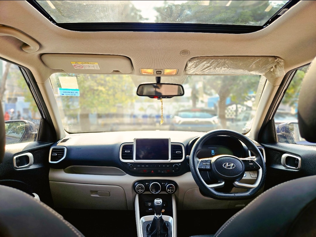 Used 2022 Hyundai Venue Used 2022 Hyundai Venue