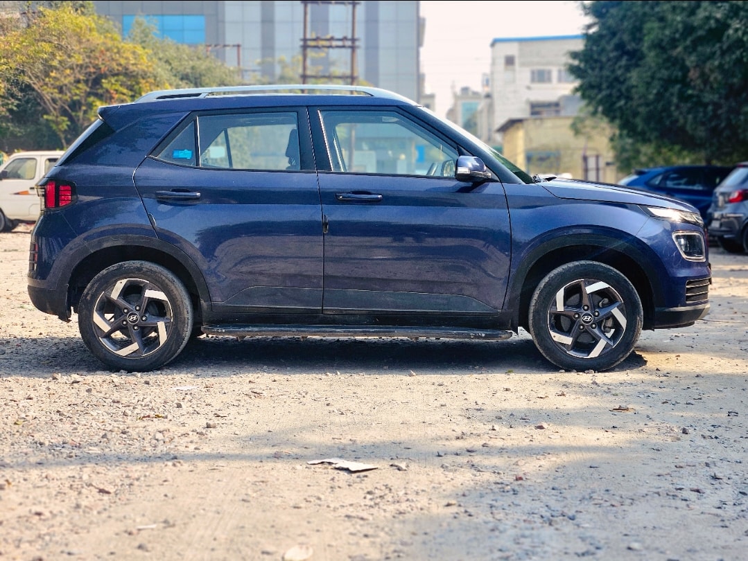 Used 2022 Hyundai Venue Used 2022 Hyundai Venue