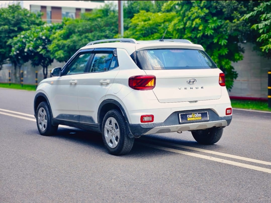 Used 2020 Hyundai Venue Used 2020 Hyundai Venue