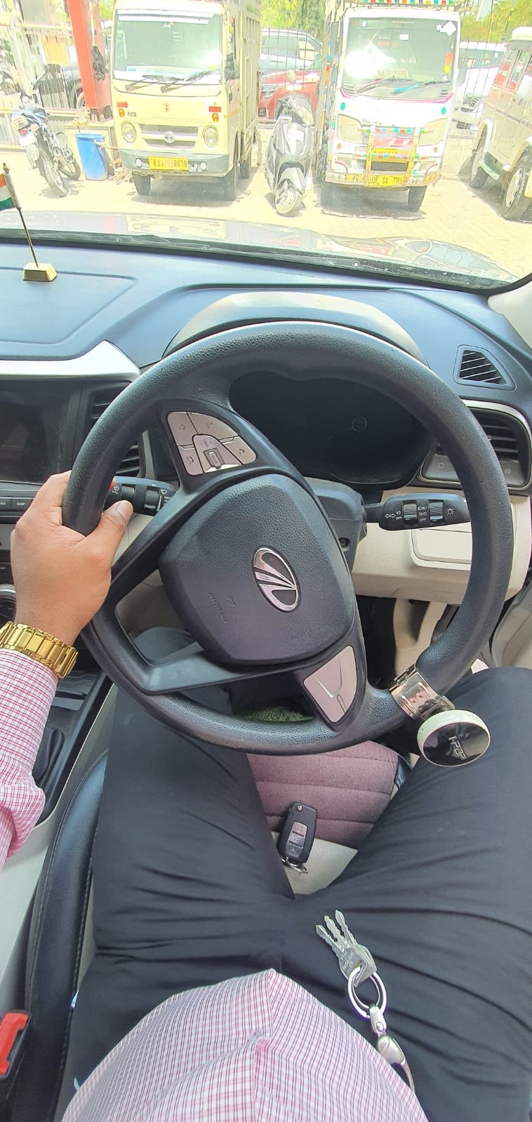 XUV300 image 11 XUV300 image 11