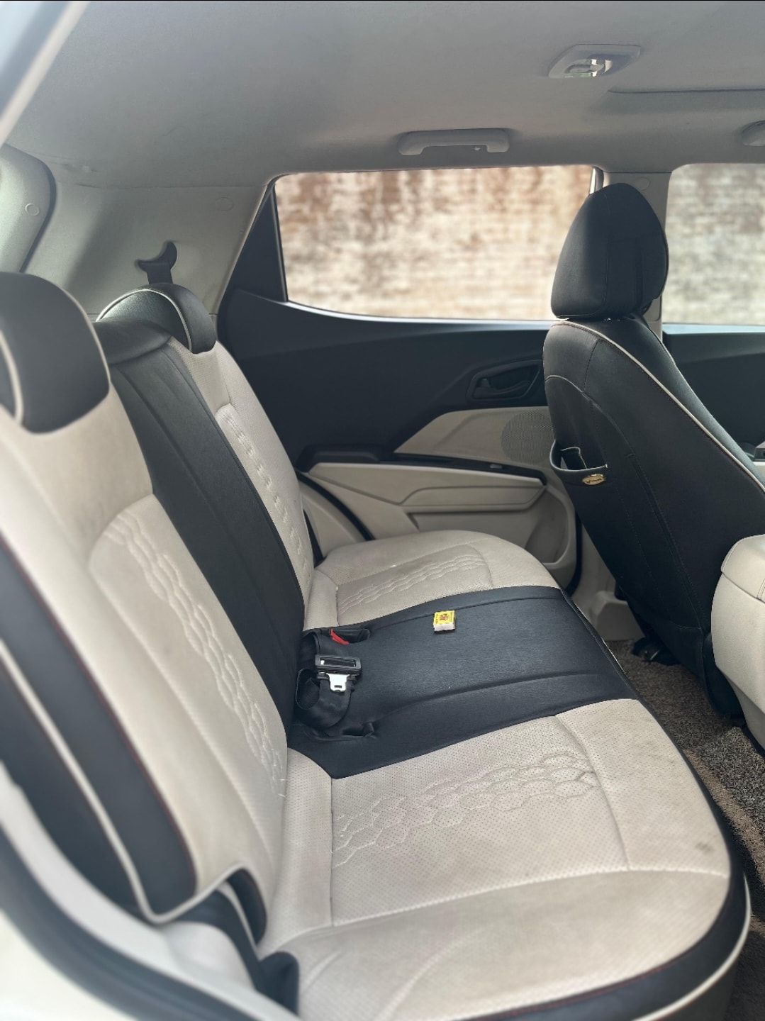 Used 2022 Mahindra XUV300 Used 2022 Mahindra XUV300