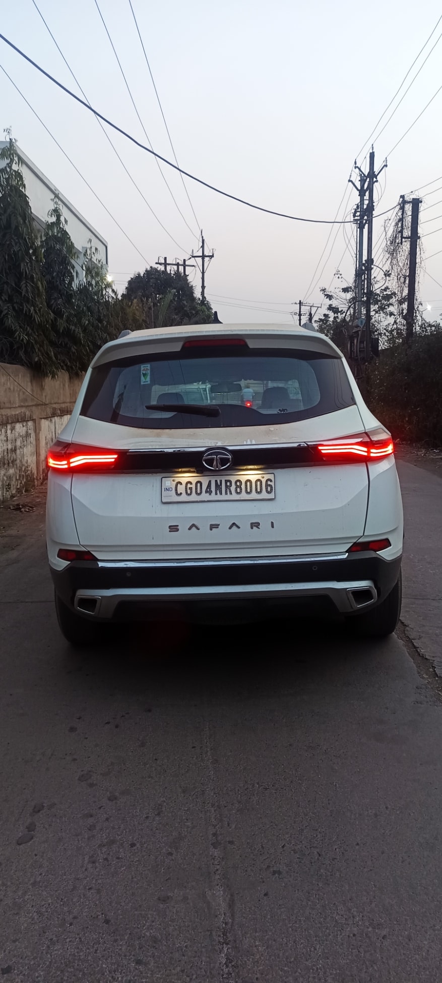 Used 2022 Tata Safari Used 2022 Tata Safari