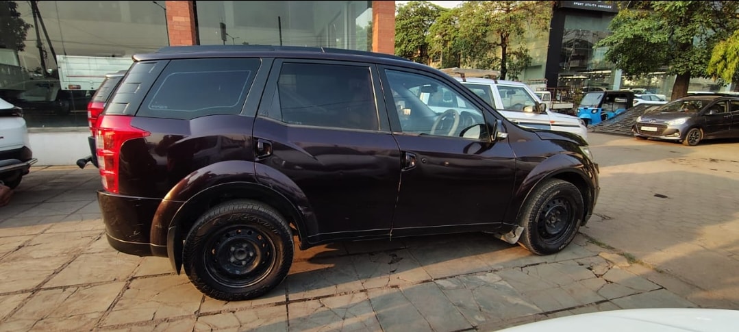 XUV500 image 3 XUV500 image 3