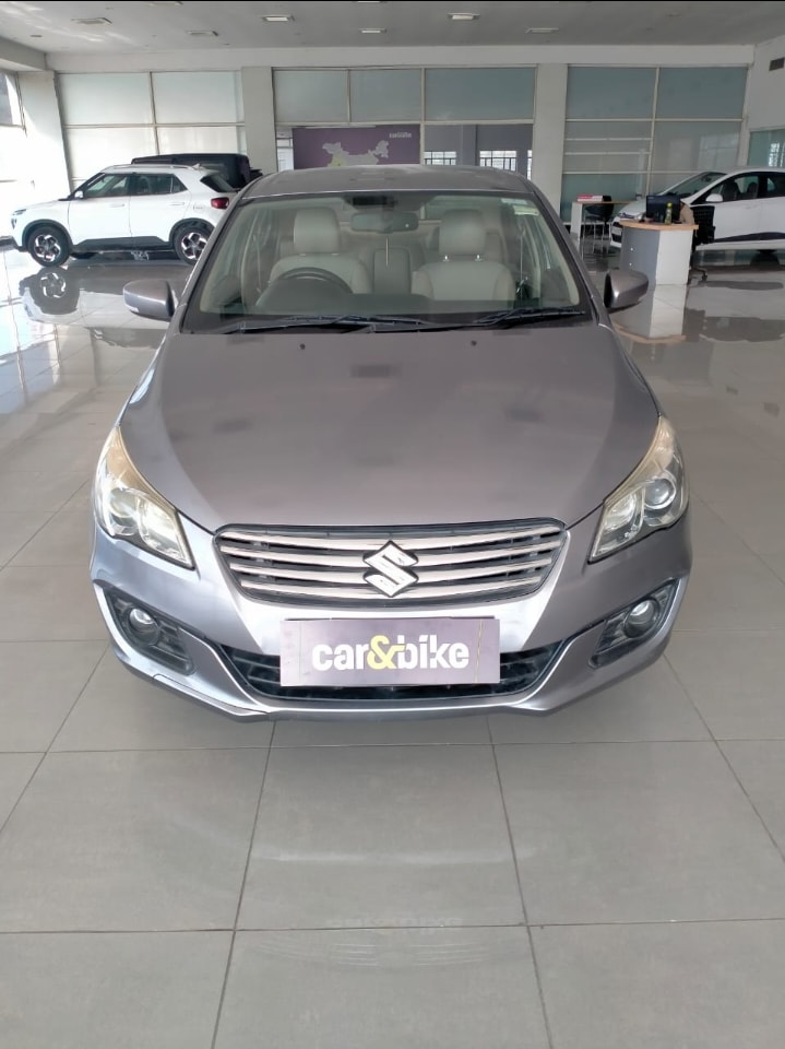 Ciaz image 1 Ciaz image 1