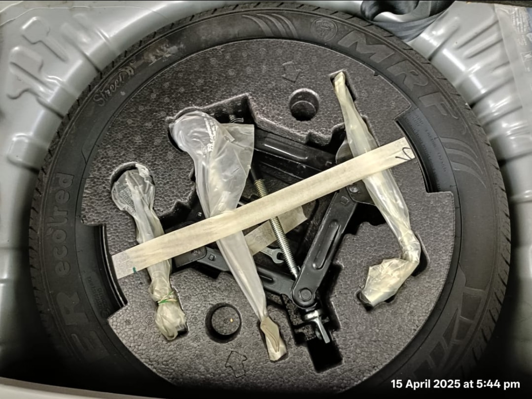 XUV300 image 9 XUV300 image 9