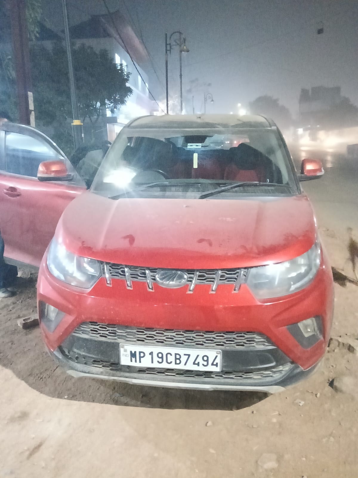 Used 2017 Mahindra KUV100 Used 2017 Mahindra KUV100