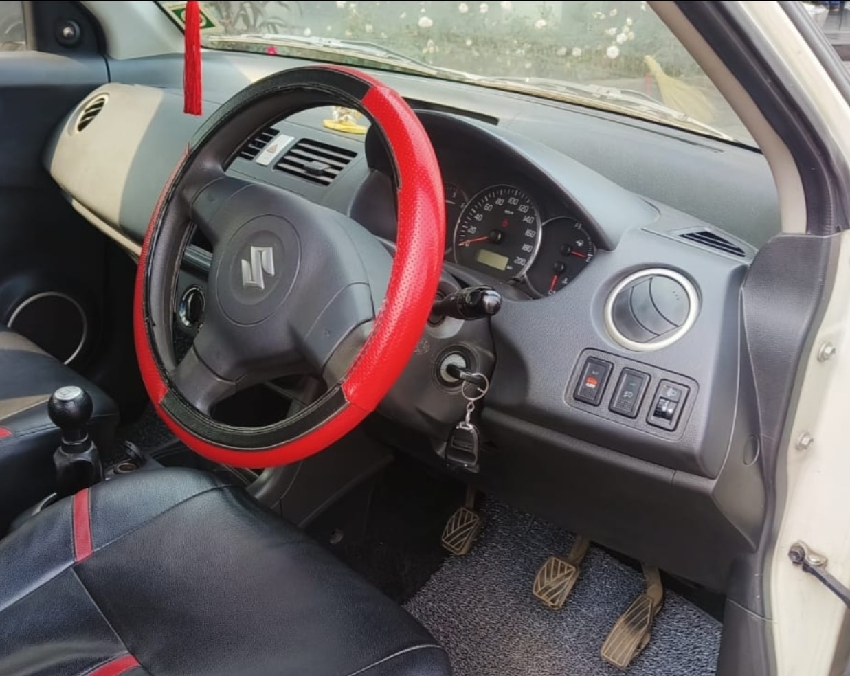 Swift image 7 Swift image 7