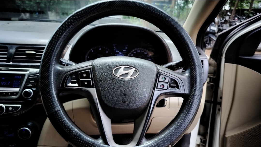 Used 2016 Hyundai Verna Used 2016 Hyundai Verna