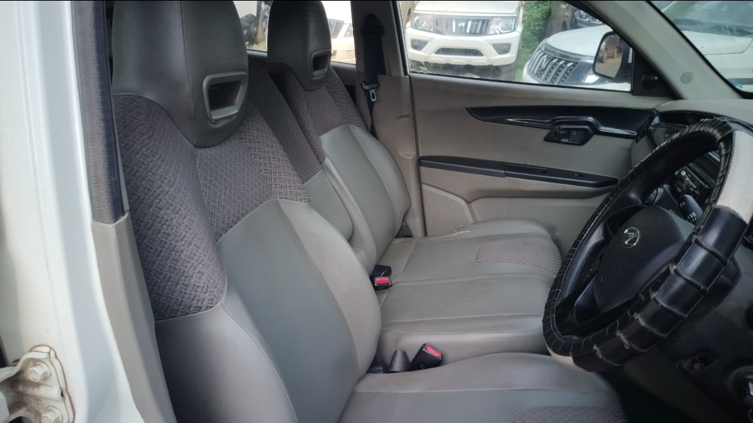 Used 2017 Mahindra KUV100 Used 2017 Mahindra KUV100