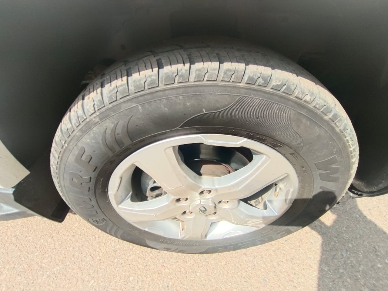 Scorpio image 9 Scorpio image 9