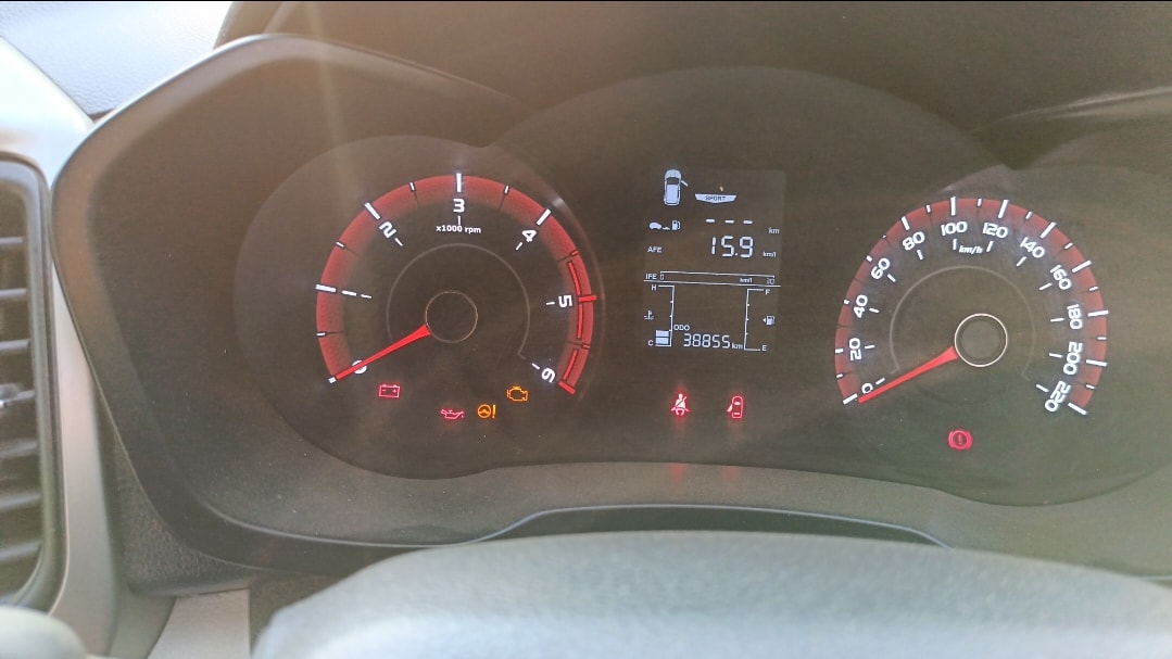 Used 2020 Mahindra XUV300 Used 2020 Mahindra XUV300