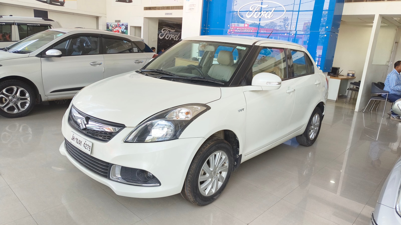 Swift DZire image 1 Swift DZire image 1