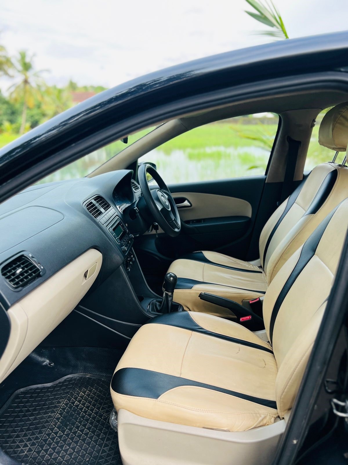 Polo image 14 Polo image 14