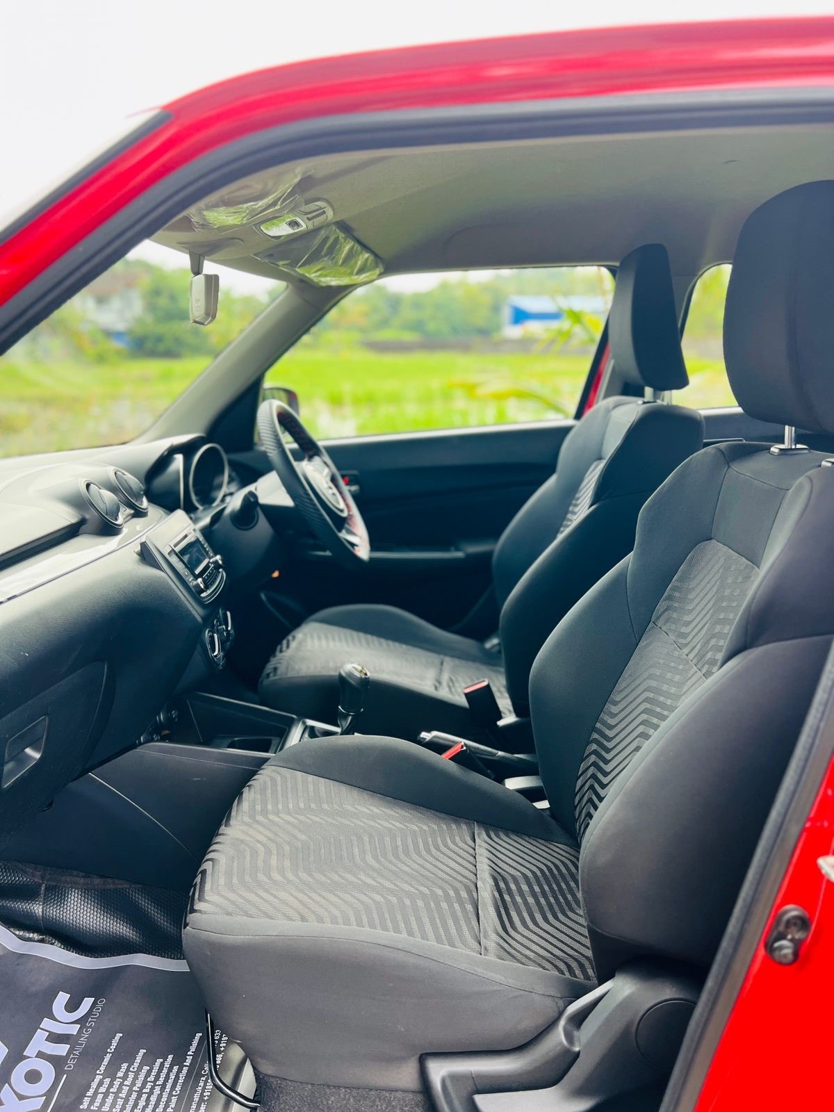 Swift image 16 Swift image 16