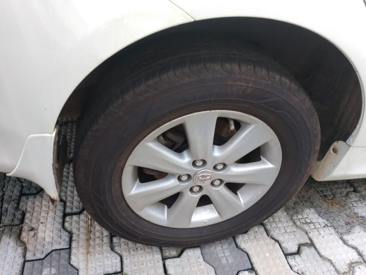 Corolla Altis image 7 Corolla Altis image 7