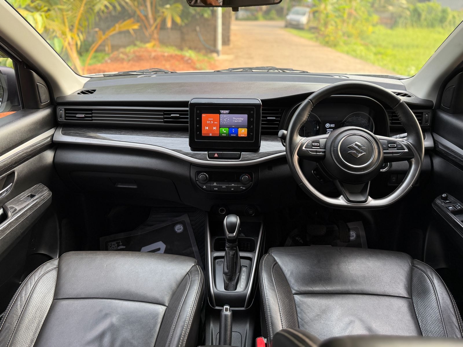 XL6 image 11 XL6 image 11