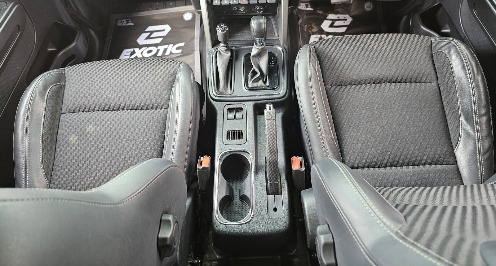 Used 2022 Mahindra Thar Used 2022 Mahindra Thar