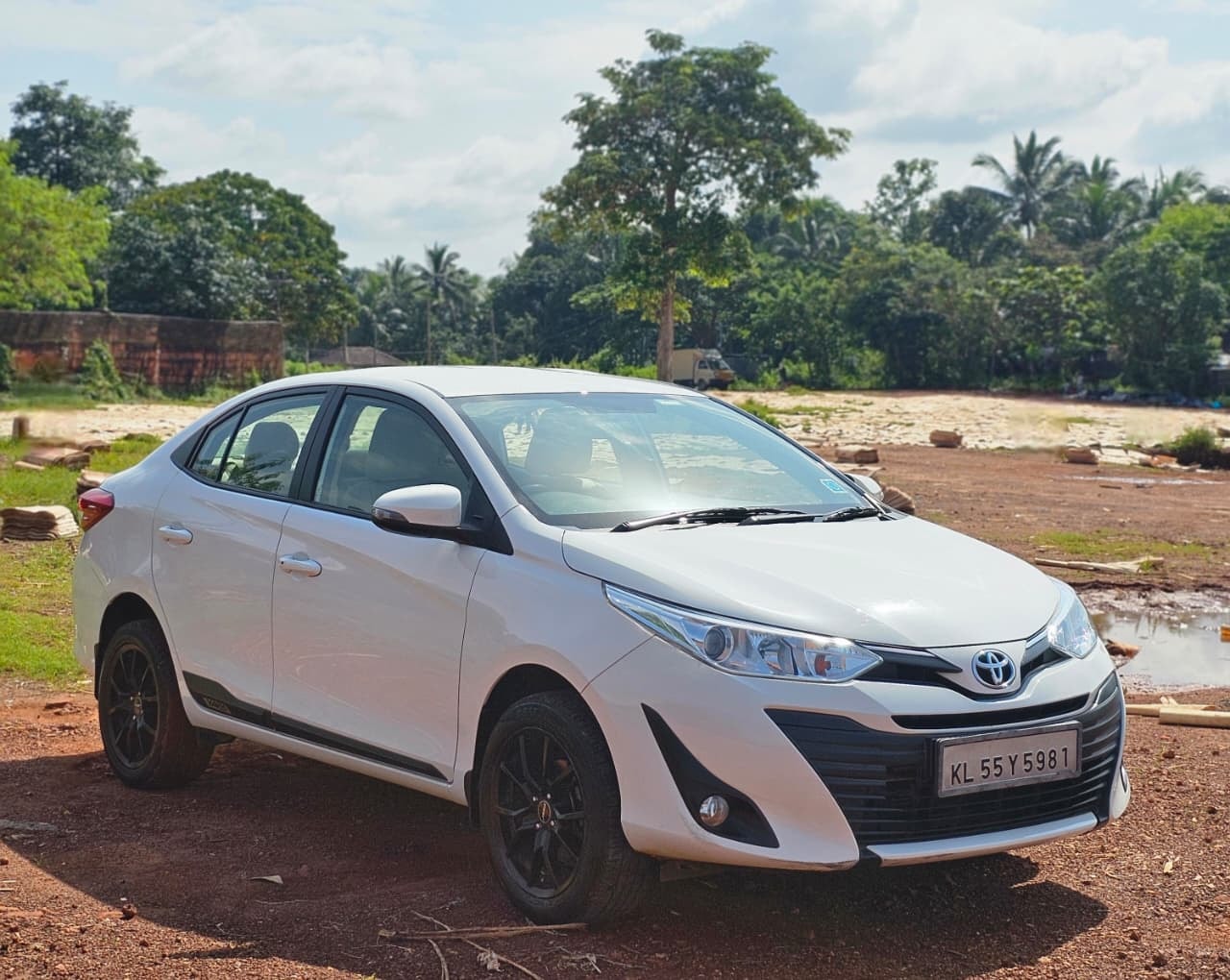 Yaris image 7 Yaris image 7