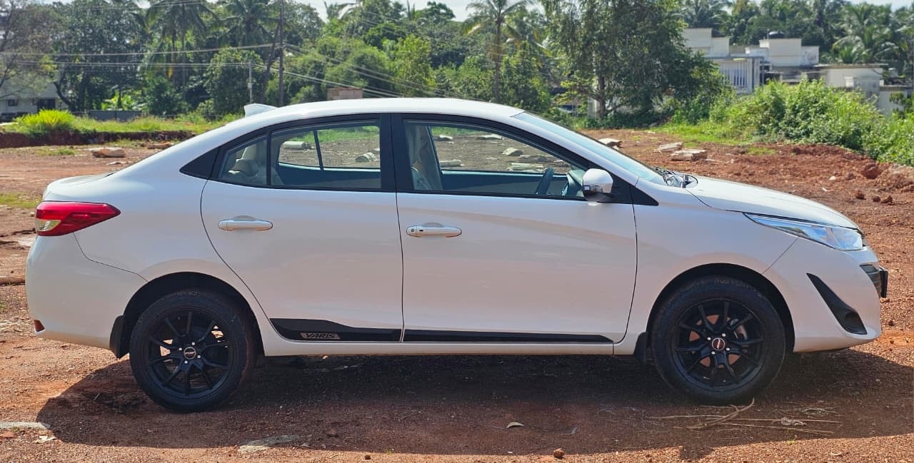 Yaris image 6 Yaris image 6