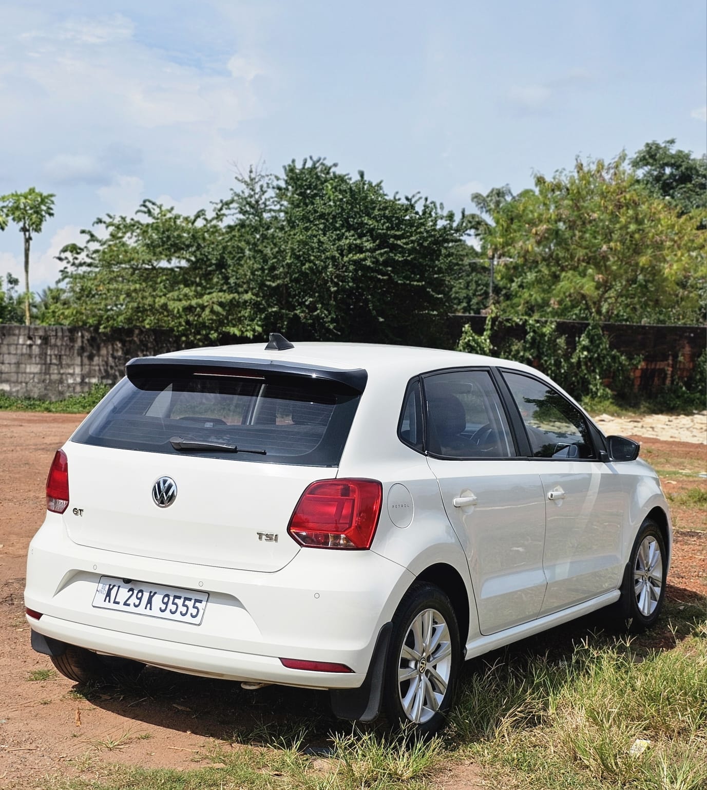 Used 2016 Volkswagen Polo Used 2016 Volkswagen Polo