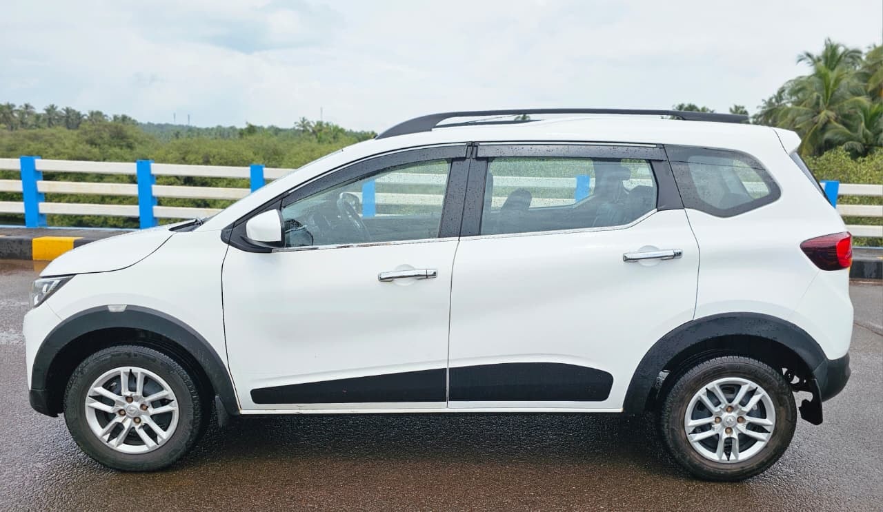 Used 2020 Renault Triber Used 2020 Renault Triber