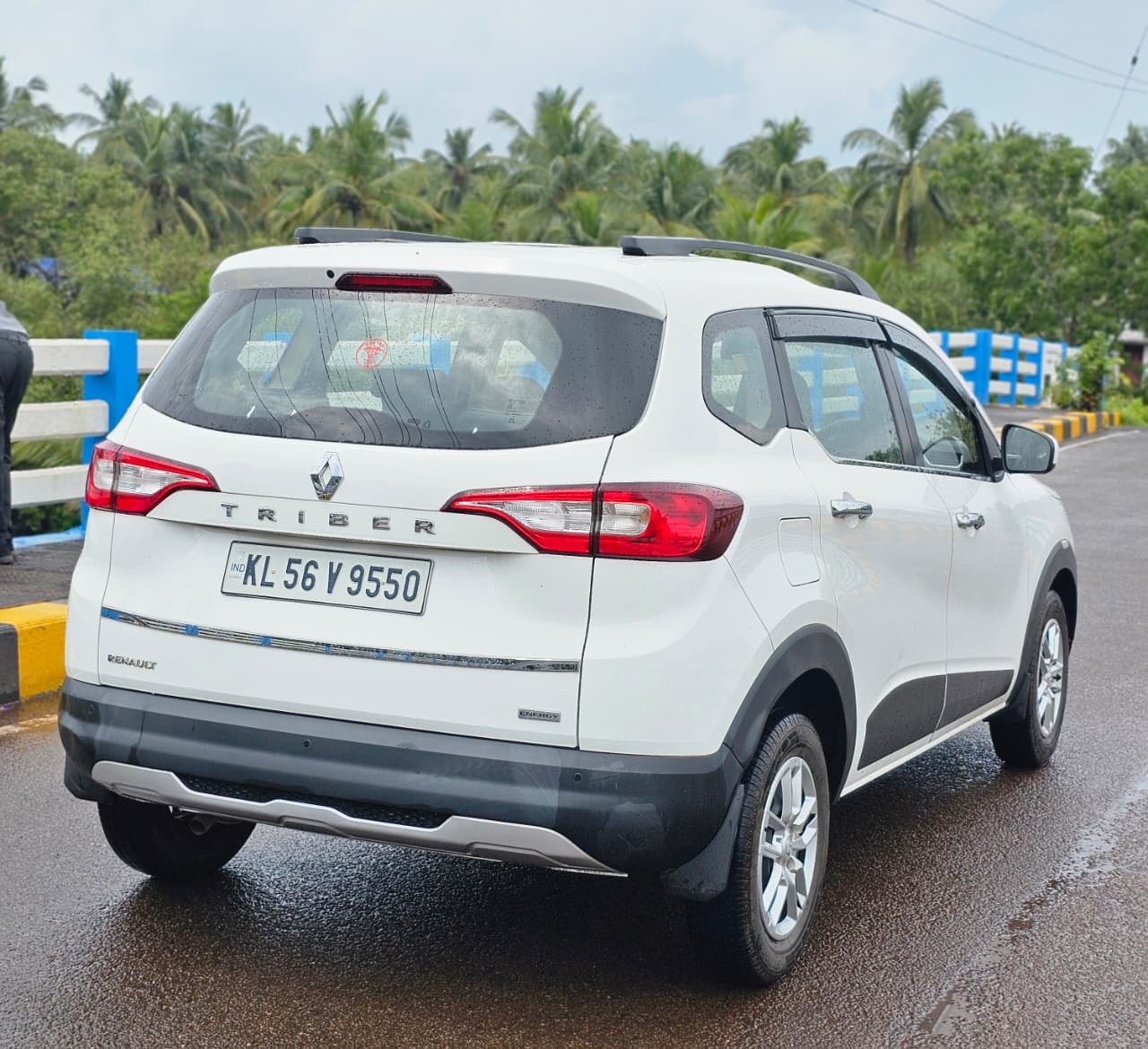 Used 2020 Renault Triber Used 2020 Renault Triber